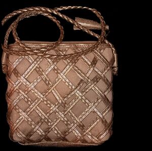 Crossbody bag by Tianni
